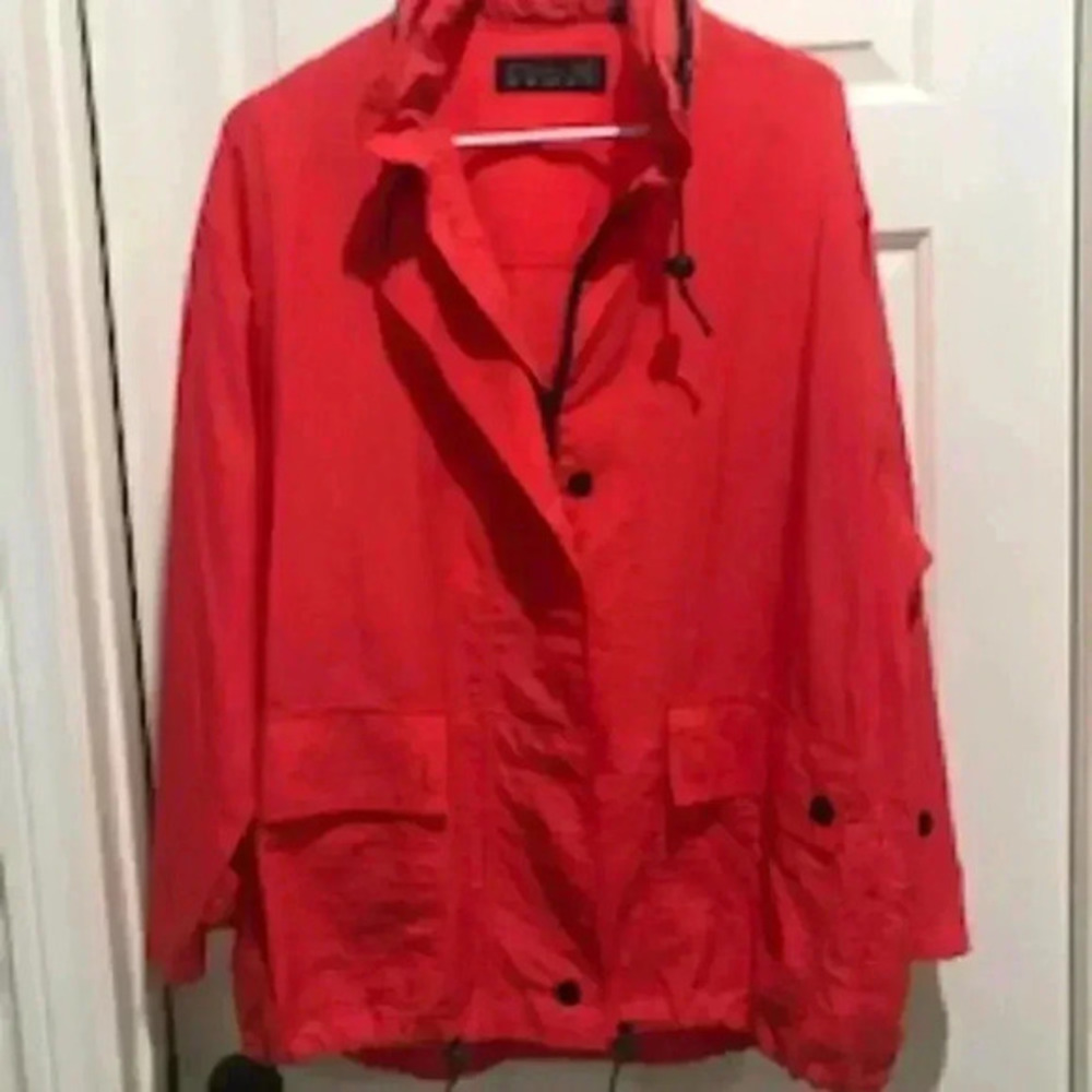 Chaus Sport Red‎ Nylon Windbreaker With hood  Men’s Size Large Zip front - Picture 5 of 12